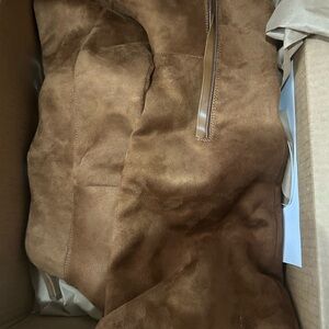 Universal Thread Tan Suede Heeled Boots